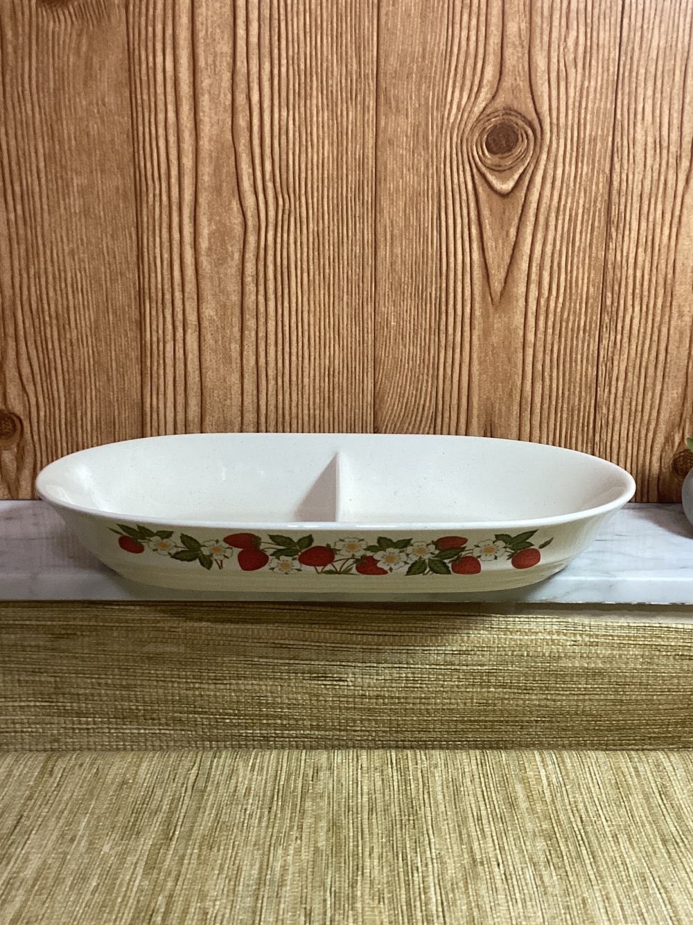 Vtg Sheffield Stoneware Divided Serving Bake Dish Strawberries ‘n Cream Pattern